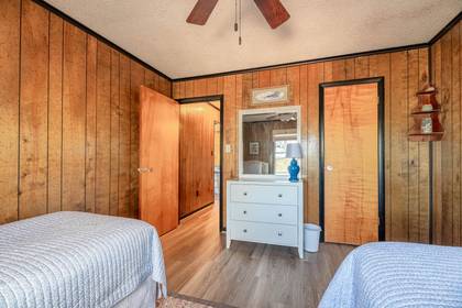 Twin Bedroom