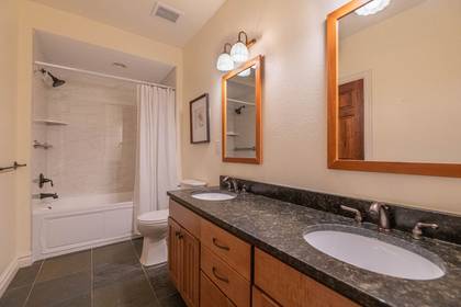 Upper Level Semi-Private Bath