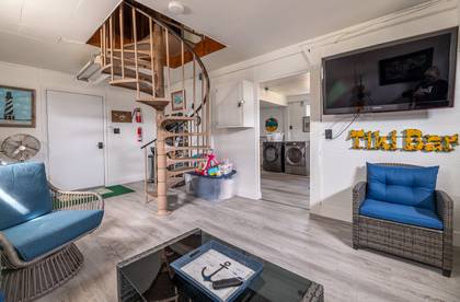 Lower Level Living Area