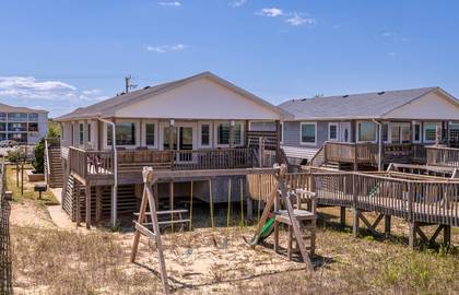 Coleman's Beach Front Inn