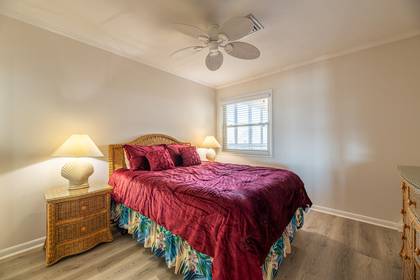 Queen Bedroom