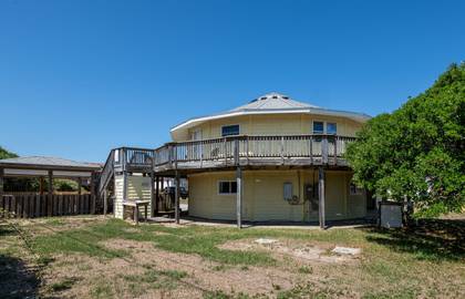 Roundabout Resort
