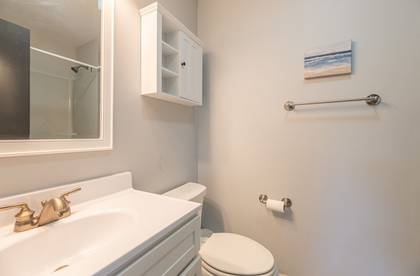 Mid Level Master Bath