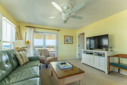 Oceanfront Great Room