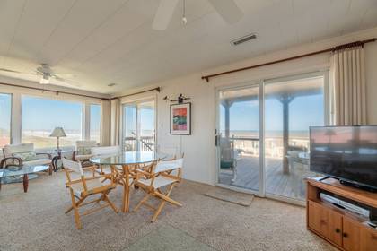Upper Level Living Area