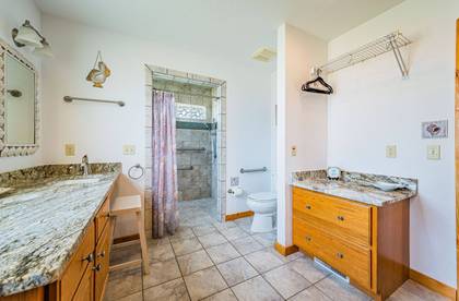 Mid Level Handicap Bath