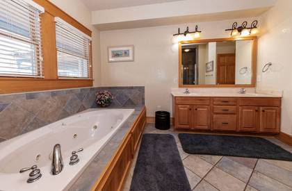 Mid Level Master Bath