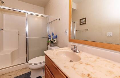 Mid Level Master Bath