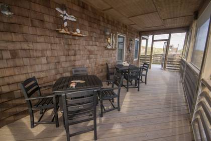 Furnished Screened Porch