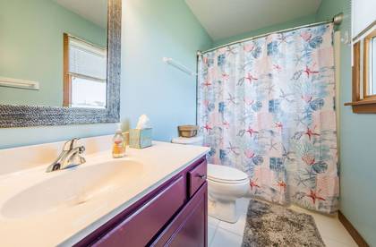 Mid Level Master Bath
