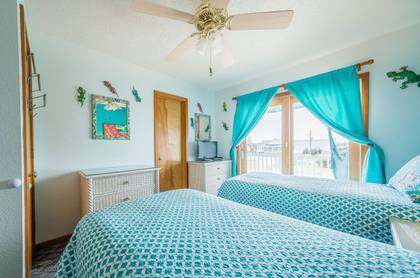 Mid Level Bedroom