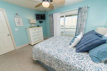 Mid Level Bedroom