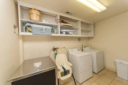 Lower Level Laundry & Free-Standing Ice Machine
