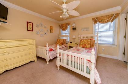 Mid Twin Bedroom