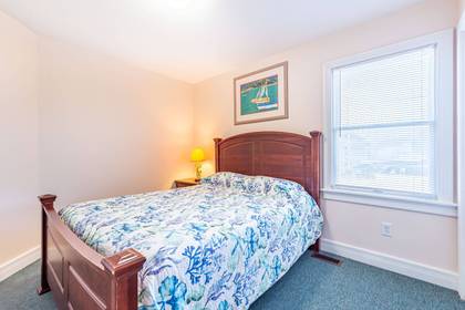 mid level bedroom