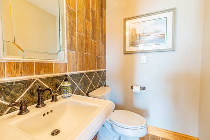 powder room