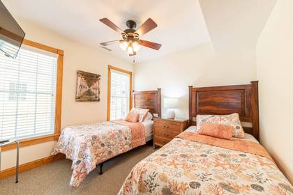 mid level bedroom