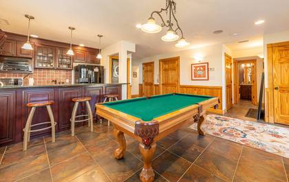 rec room with pool table