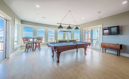 Rec Room with Pool Table