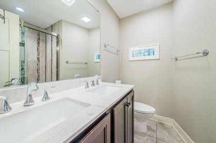 Mid Level Master Bath