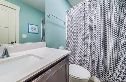 Mid Level Master Bath