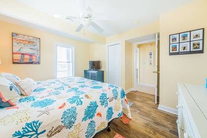 Mid Level Master Bedroom