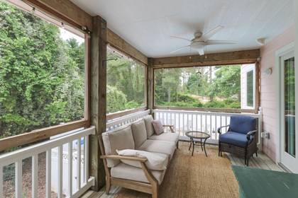 Mid Level Screened Porch