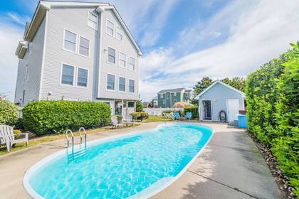 pool area