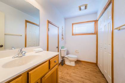 fourth level powder room