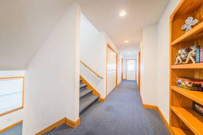 2nd level hall