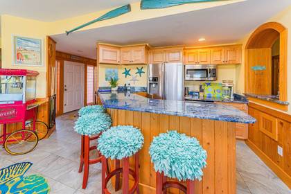 Rec Room Kitchenette