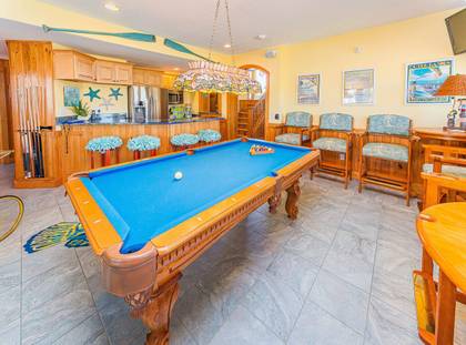 Rec Room with Pool Table