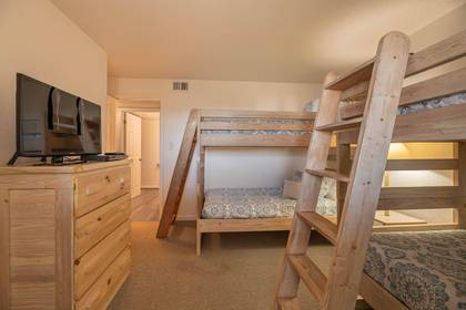 Bunk Bedroom