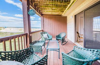 Mid Level Covered Deck