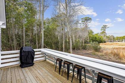 Sun Deck w/Gas Grill