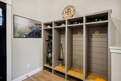 Entry w/Club Storage