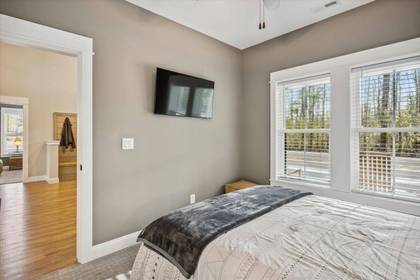Queen Bedroom