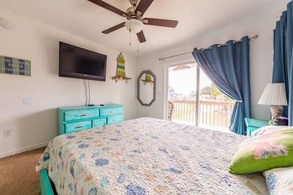 Mid Level Bedroom