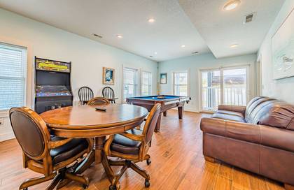 Rec Room with Pool Table