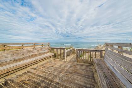 Dune Deck