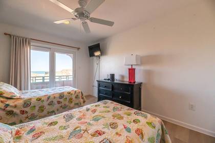 Mid Level Bedroom