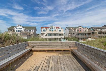 Dune Deck