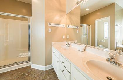 Mid Level Master Bath