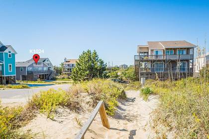 Path from Beach Access