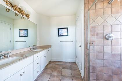 Upper Level Master Bath