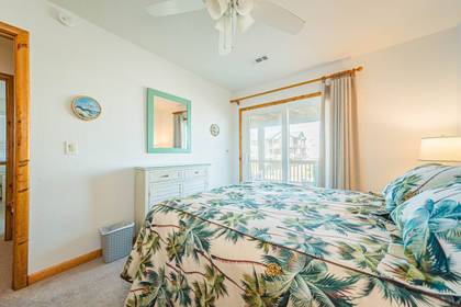Mid Level Bedroom