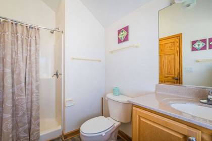 4th Level Master Bath