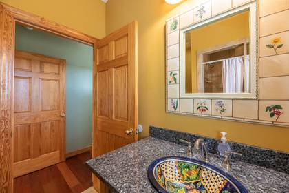 Mid Level Master Bath