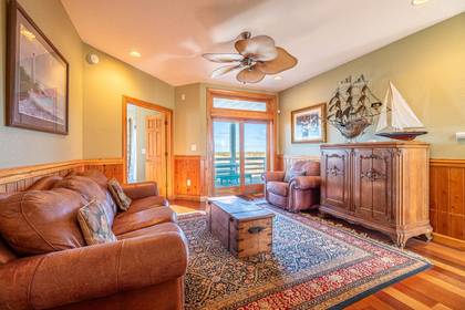 Mid Level Living Area