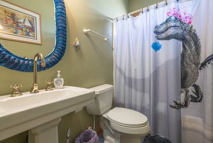 Mid Level Master Bath